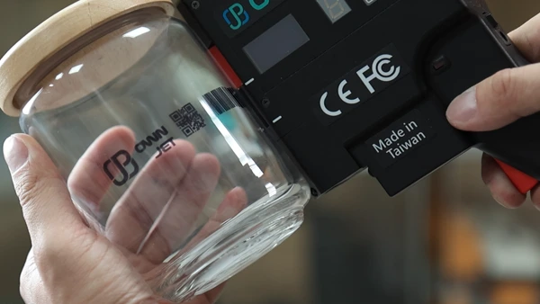 手持噴印機實際應用圖片